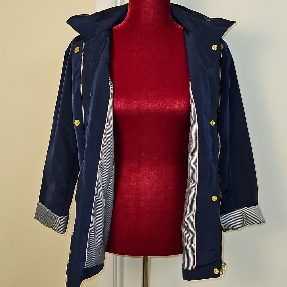 Women's Hooded Rain Jacket Size Petite Medium - Picture 5 of 9